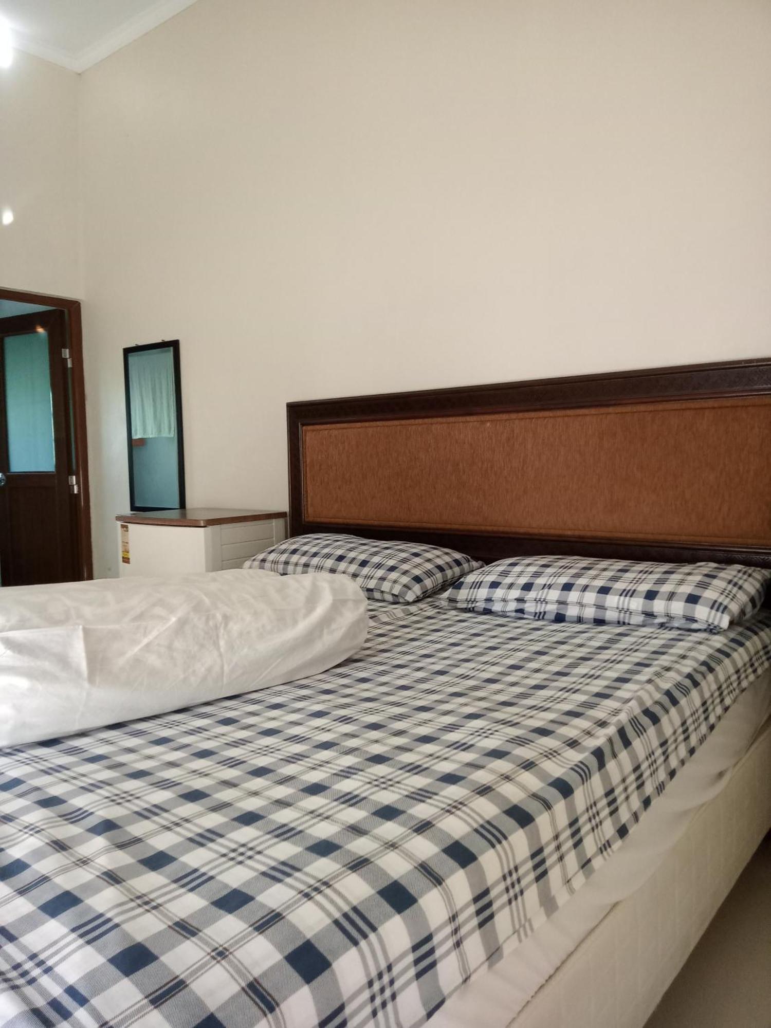 Umah Kampung Bendul Apartamento Penebel Exterior foto